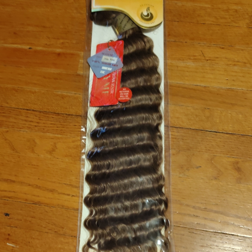Luxurious Brown Wavy Hair Extensions